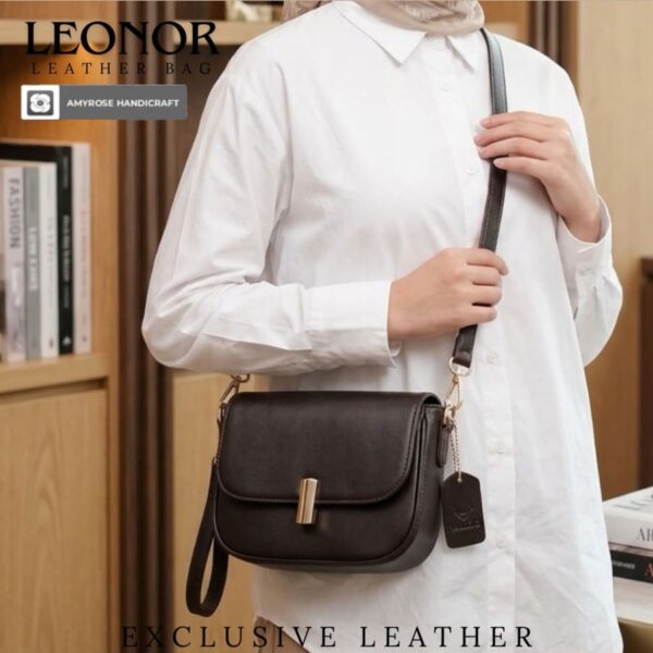 Leonor Leather Bag